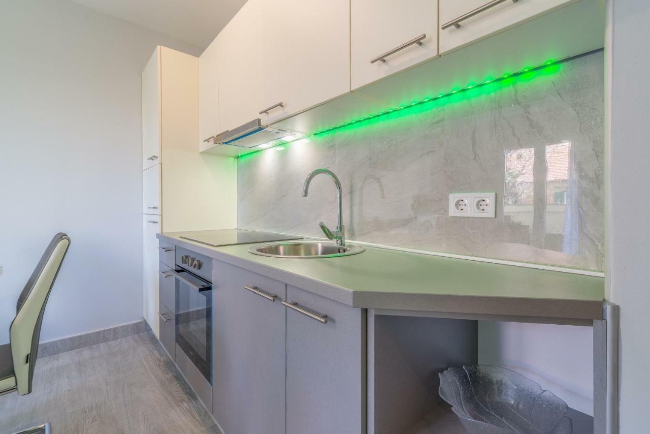 Ruzmarin - New Apartment Zadar Ngoại thất bức ảnh